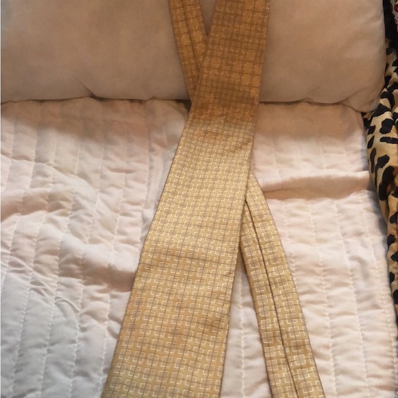 Gucci Mens Necktie - Picture 2 of 4